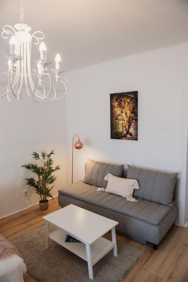 Heart Of Pecs Apartman Free Parking Eksteriør billede